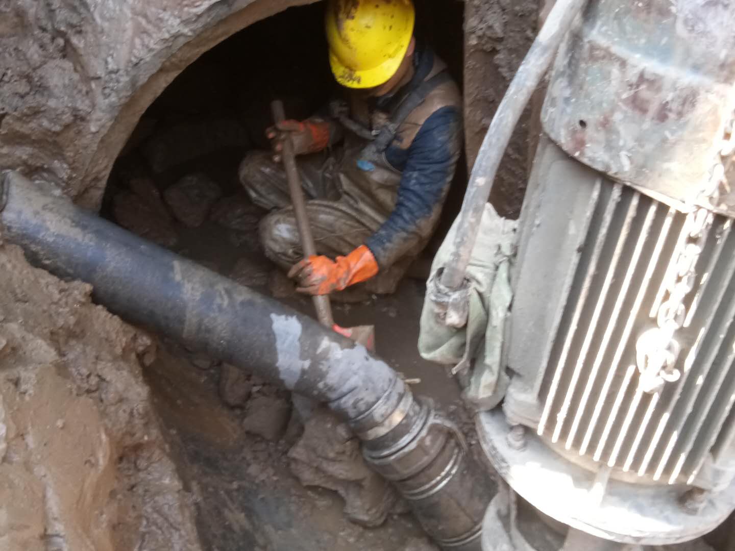 阜沙镇管道清淤