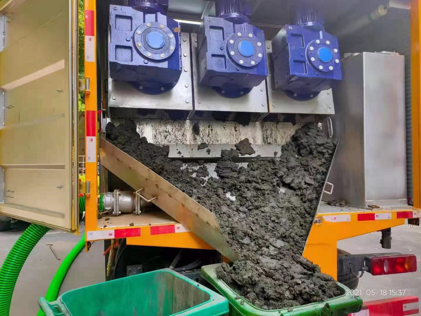 阜沙镇化粪池清掏城市维护站-泥浆净化干湿分离处理